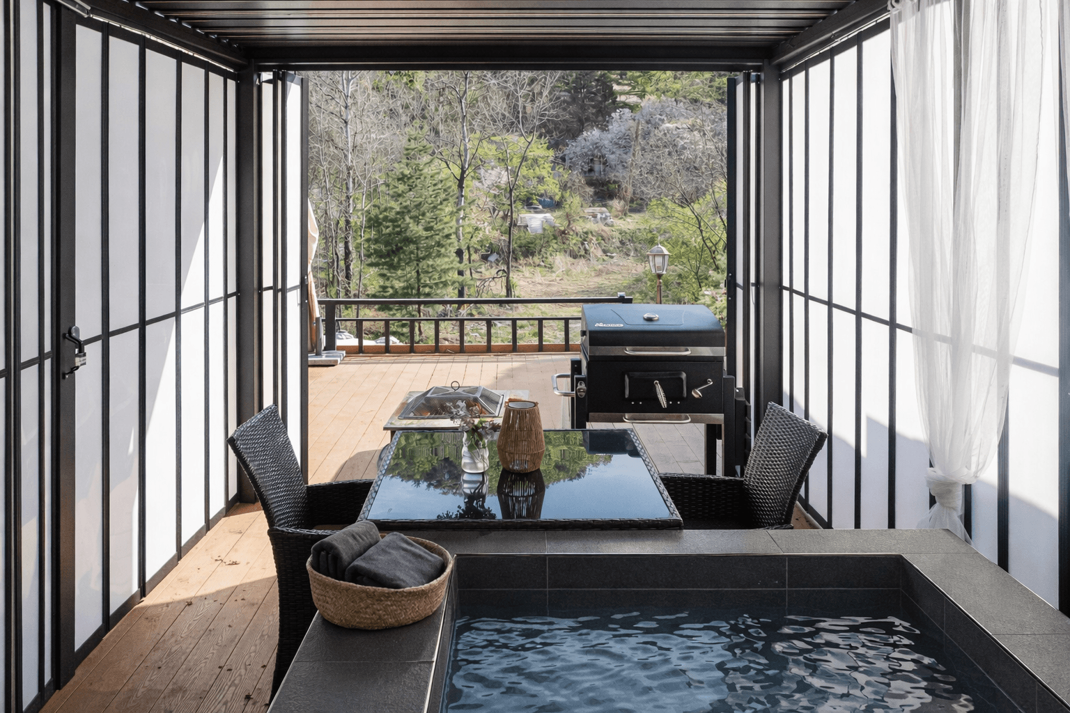 포천 자쿠지 펜션 더스테이하루 STAY B 커플 자쿠지 객실